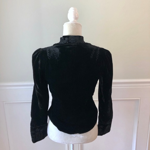 BCBGMaxAzria Black Velvet Blazer - Picture 6 of 7